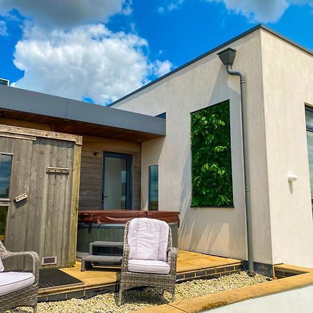 The Retreat, Sauna & Hot Tub, Charming & Cosy Gem Blandford Forum Exterior foto